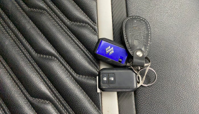 2019 Maruti Swift ZXI PLUS AMT, Petrol, Automatic, 90,055 km, Key Close Up