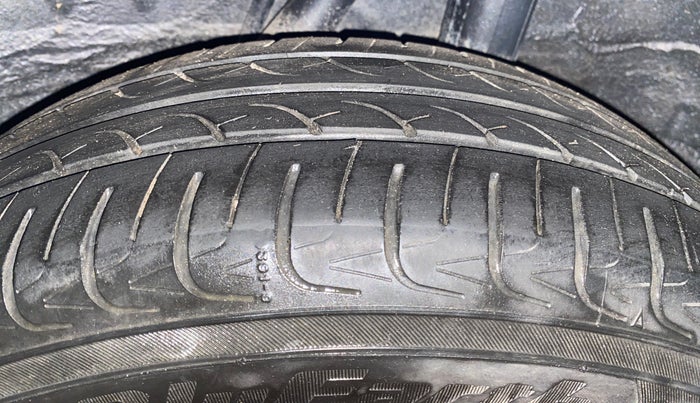 2021 Honda Amaze 1.5L I-DTEC VX, Diesel, Manual, 57,109 km, Left Rear Tyre Tread