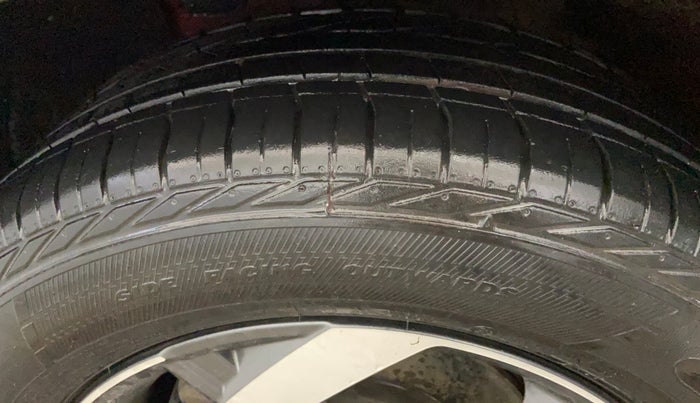 2019 Hyundai VENUE SX PLUS 1.0 TURBO DCT, Petrol, Automatic, 71,414 km, Left Front Tyre Tread