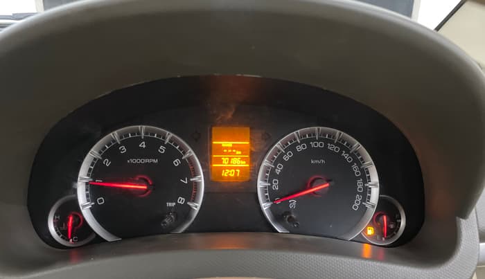 2015 Maruti Ertiga VXI, Petrol, Manual, 70,164 km, Odometer Image