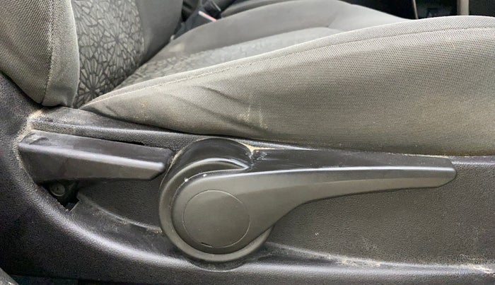 2014 Tata Zest XT PETROL, Petrol, Manual, 66,014 km, Driver Side Adjustment Panel