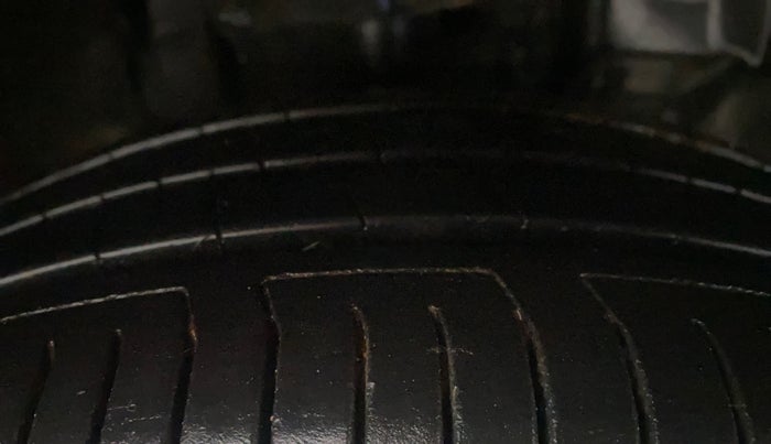 2019 Tata Tiago XZ PLUS PETROL, Petrol, Manual, 46,153 km, Right Front Tyre Tread