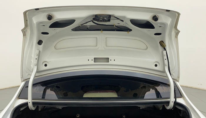 2017 Honda Amaze 1.2L I-VTEC S, CNG, Manual, 68,487 km, Boot Door Open