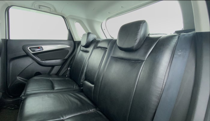 2018 Maruti Vitara Brezza ZDI PLUS, Diesel, Manual, 50,465 km, Right Side Rear Door Cabin