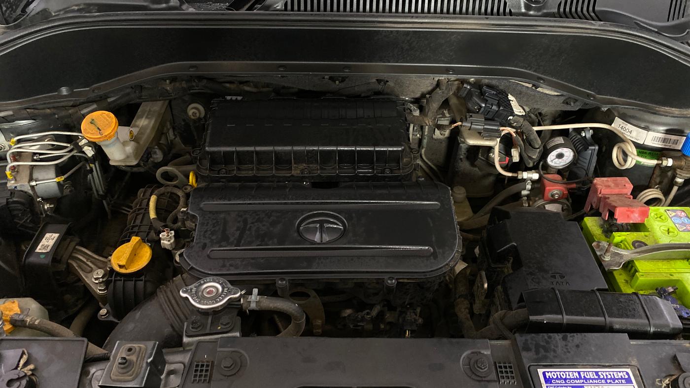 2022 Tata PUNCH CREATIVE  AMT, CNG, Automatic, 72,499 km, Engine View