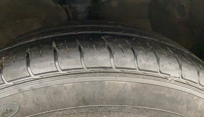 2020 Hyundai GRAND I10 NIOS ASTA AMT 1.2 KAPPA VTVT, Petrol, Automatic, 35,193 km, Right Front Tyre Tread