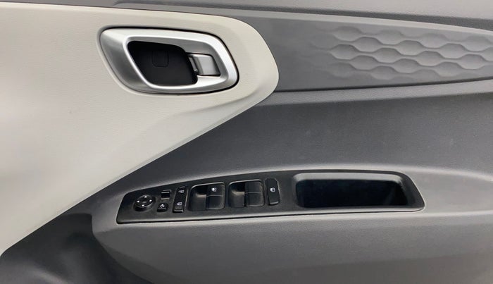 2020 Hyundai GRAND I10 NIOS ASTA AMT 1.2 KAPPA VTVT, Petrol, Automatic, 35,193 km, Driver Side Door Panels Control