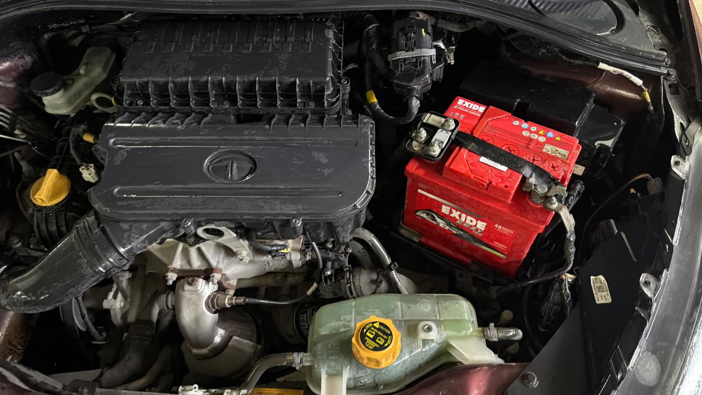 2020 Tata TIGOR XZ PLUS PETROL, Petrol, Manual, 44,457 km, Engine View - Left