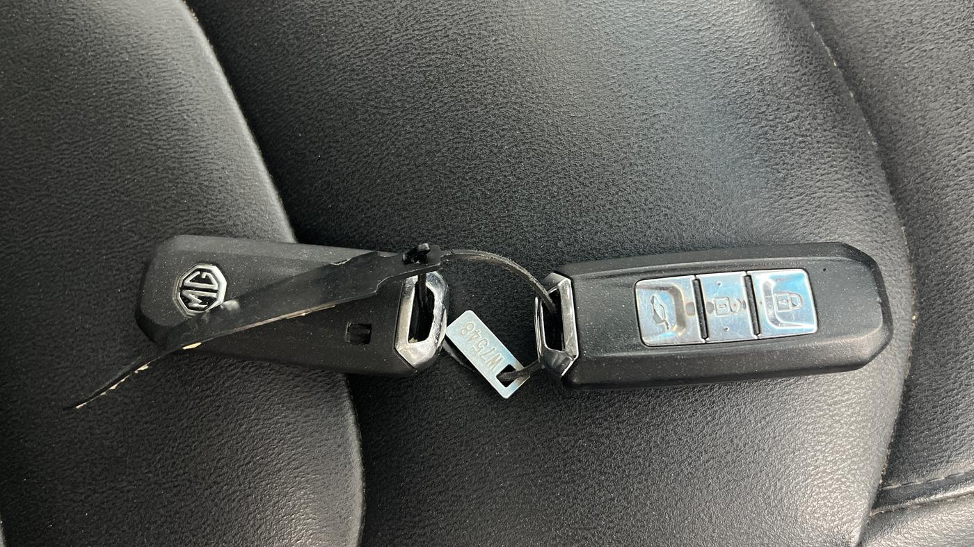 2019 MG HECTOR SHARP 1.5 DCT PETROL, Petrol, Automatic, 55,401 km, Key Close Up