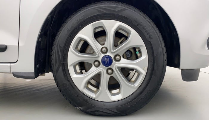 2017 Ford Figo Aspire 1.2 TITANIUM PETROL, Petrol, Manual, 27,782 km, Right Front Tyre