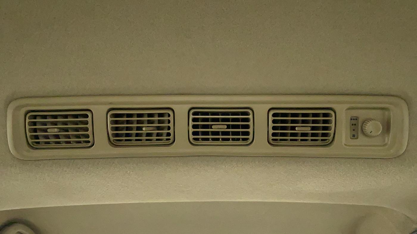 2014 Maruti Ertiga VXI CNG, CNG, Manual, 86,836 km, Rear AC Vents