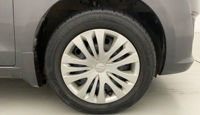 2014 Maruti Ertiga VXI CNG, CNG, Manual, 86,836 km, Right Front Wheel