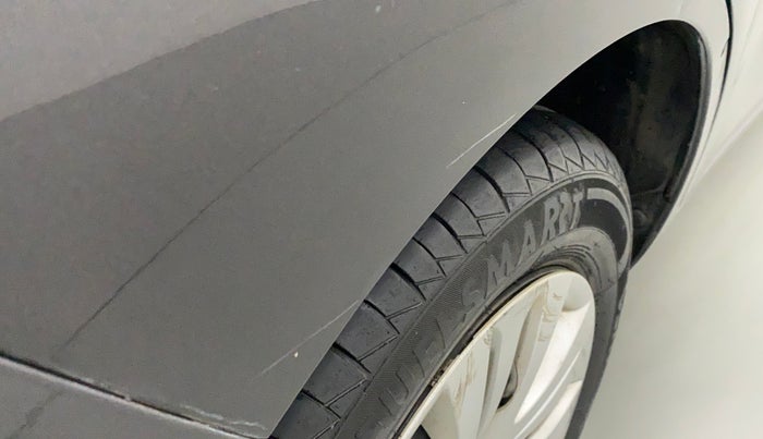 2014 Maruti Ertiga VXI CNG, CNG, Manual, 86,836 km, Right quarter panel - Minor scratches