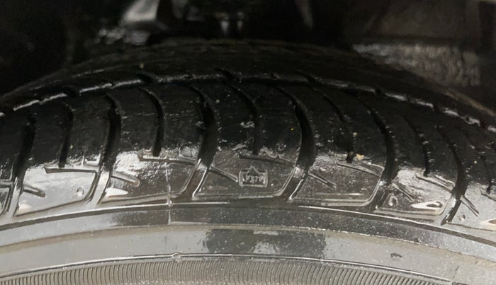 2018 Maruti Celerio X ZXI (O) AMT, Petrol, Automatic, 14,228 km, Right Front Tyre Tread