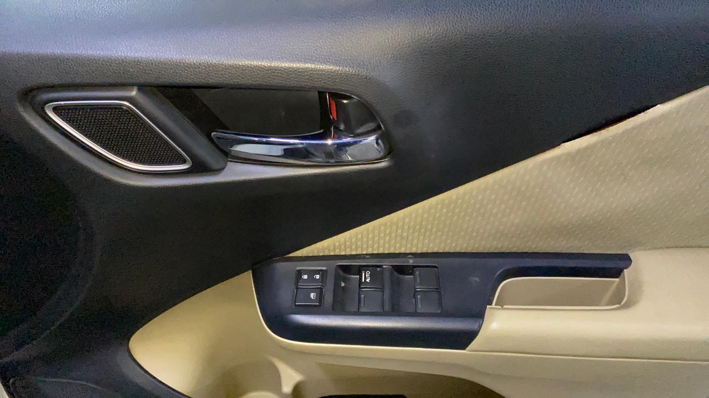 2018 Honda City 1.5L I-VTEC V MT, Petrol, Manual, 46,288 km, Driver Side Door Panels Control