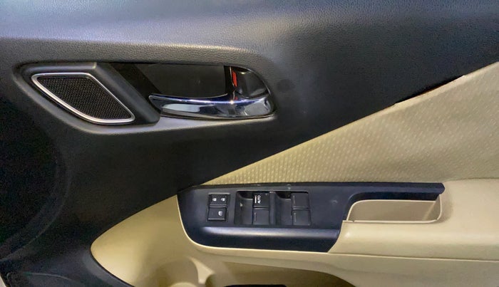 2018 Honda City 1.5L I-VTEC V MT, Petrol, Manual, 47,106 km, Driver Side Door Panels Control