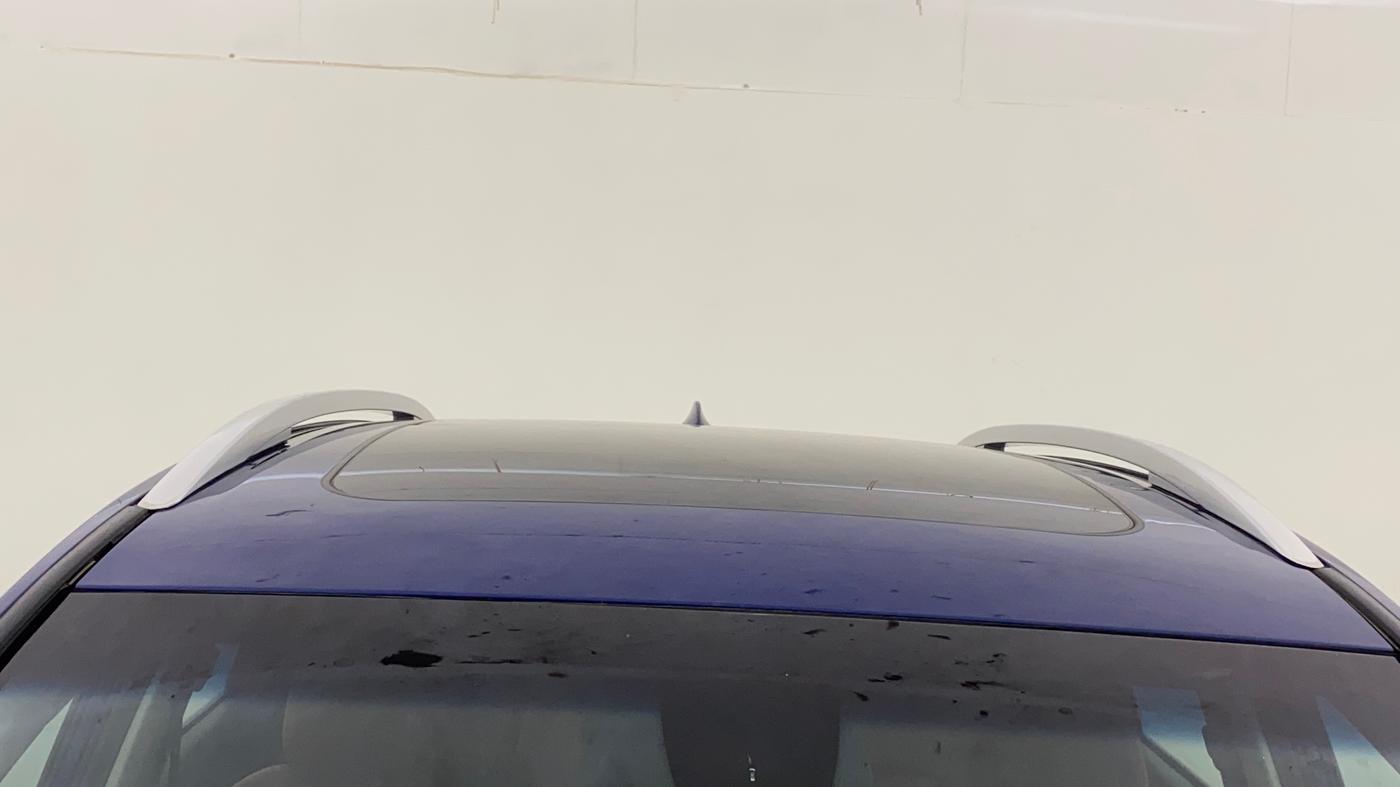 2020 MG HECTOR PLUS SHARP 1.5 PETROL TURBO HYBRID MT 6-STR, Petrol, Manual, 1,10,643 km, Moonroof/ Sunroof
