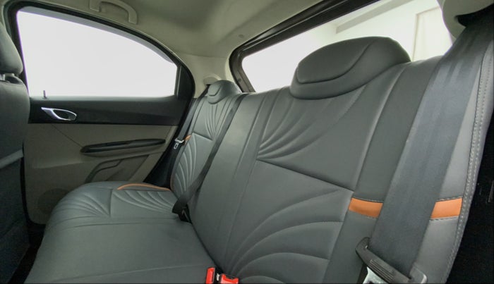 2018 Tata Tiago XZA PETROL, Petrol, Automatic, 1 km, Right Side Rear Door Cabin