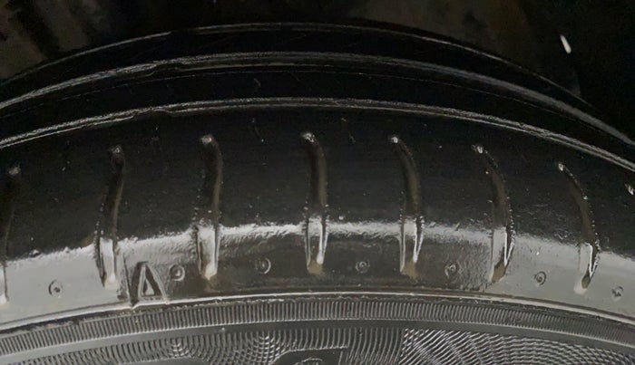 2018 Tata Tiago XZA PETROL, Petrol, Automatic, 1 km, Left Front Tyre Tread