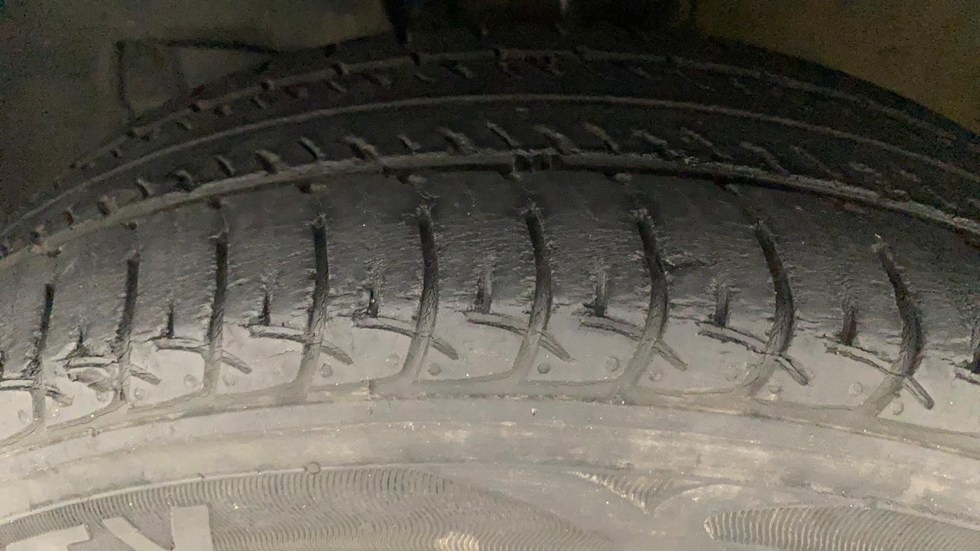 2019 Maruti New Wagon-R VXI 1.0, Petrol, Manual, 39,700 km, Left Front Tyre Tread