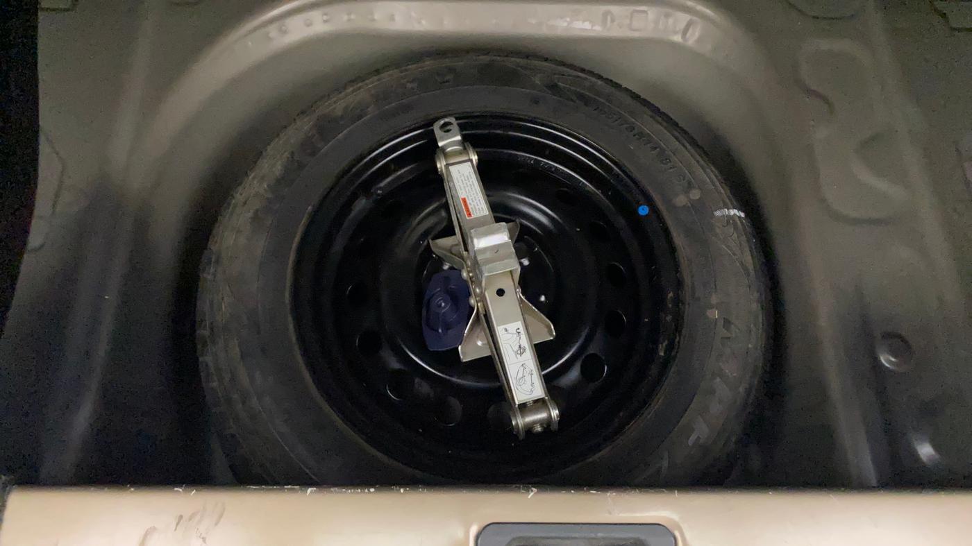2019 Maruti New Wagon-R VXI 1.0, Petrol, Manual, 39,700 km, Spare Tyre