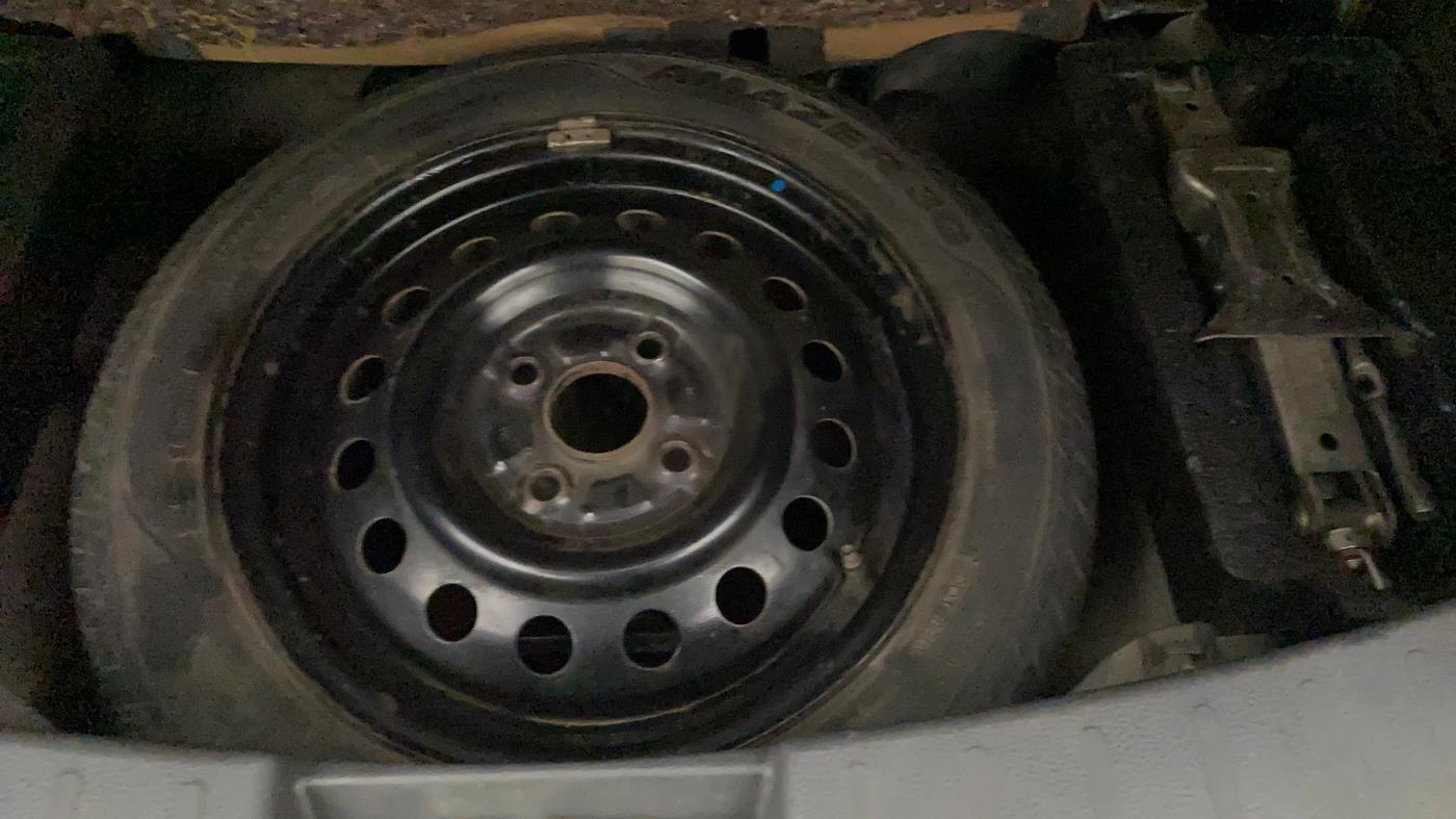 2012 Maruti Wagon R 1.0 VXI, Petrol, Manual, 35,556 km, Spare Tyre