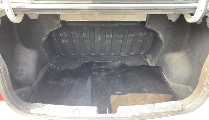 2016 Hyundai Xcent S 1.2, Petrol, Manual, 88,125 km, Boot Inside