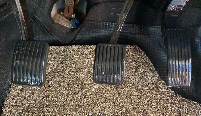 2016 Hyundai Xcent S 1.2, Petrol, Manual, 88,125 km, Pedals