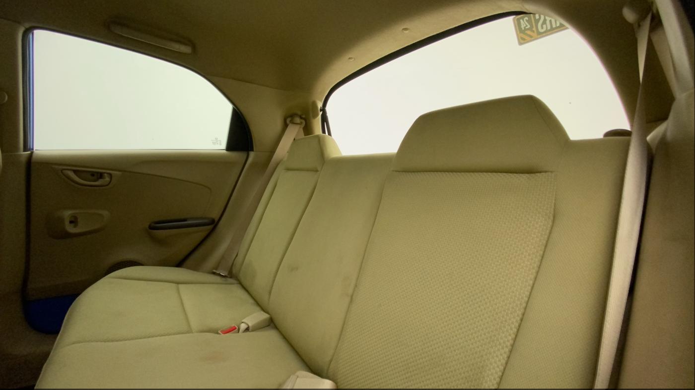 2013 Honda Brio S MT, Petrol, Manual, 40,342 km, Right Side Rear Door Cabin