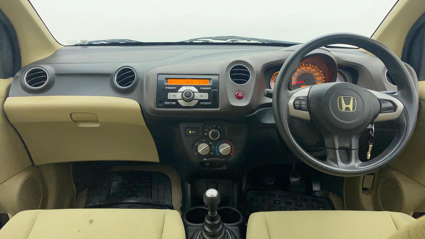 2013 Honda Brio S MT, Petrol, Manual, 40,342 km, Dashboard