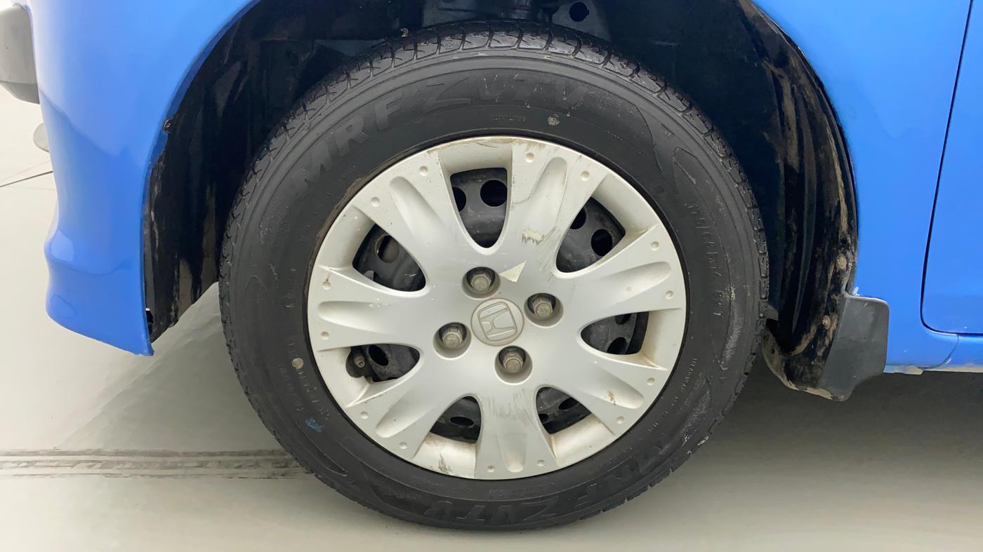 2013 Honda Brio S MT, Petrol, Manual, 40,342 km, Left Front Wheel