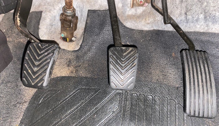 2015 Hyundai Eon MAGNA +, Petrol, Manual, 79,899 km, Pedals