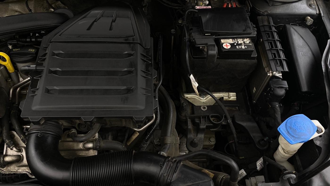 2023 Volkswagen VIRTUS TOPLINE TSI 1.0 AT, Petrol, Automatic, 37,237 km, Engine View - Left