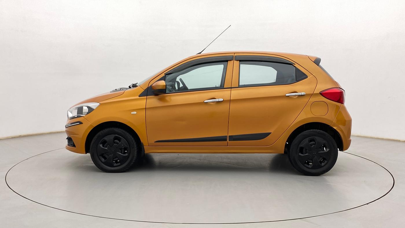 2018 Tata Tiago XT DIESEL, Diesel, Manual, 97,015 km, Left Side