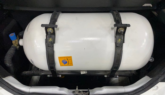 2022 Tata Tiago XT CNG, CNG, Manual, 14,186 km, Boot Inside