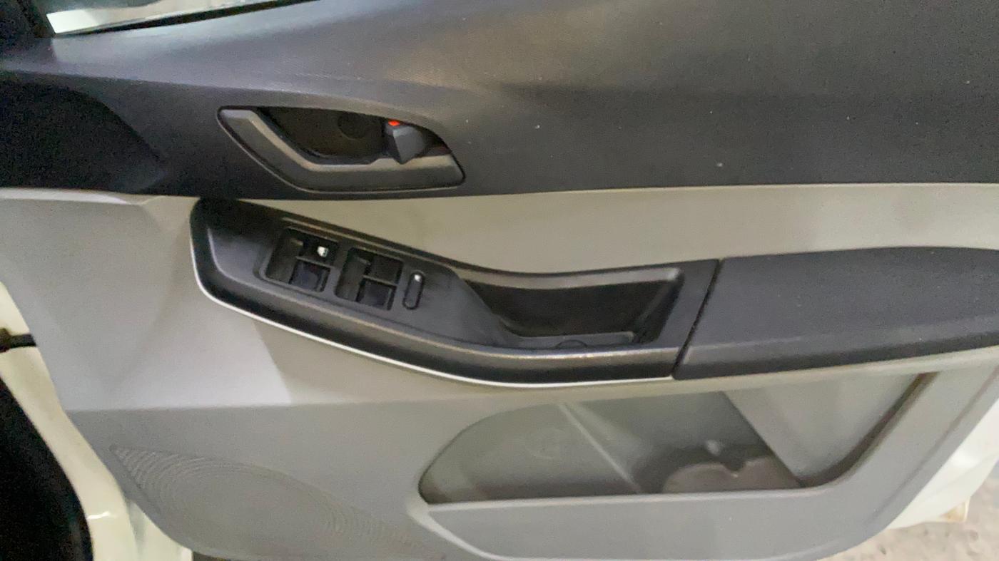 2022 Tata Tiago XT CNG, CNG, Manual, 14,186 km, Driver Side Door Panels Control