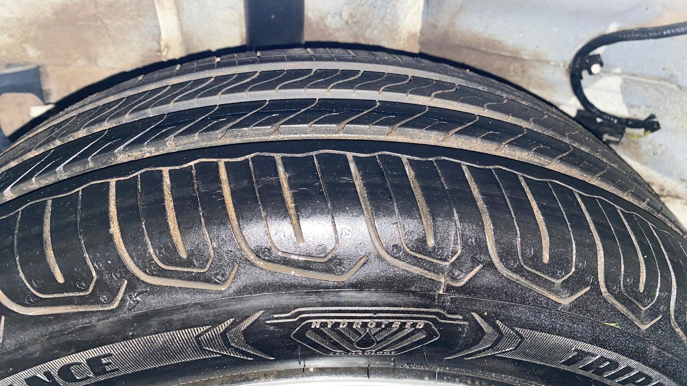 2022 Tata Tiago XT CNG, CNG, Manual, 14,186 km, Right Rear Tyre Tread