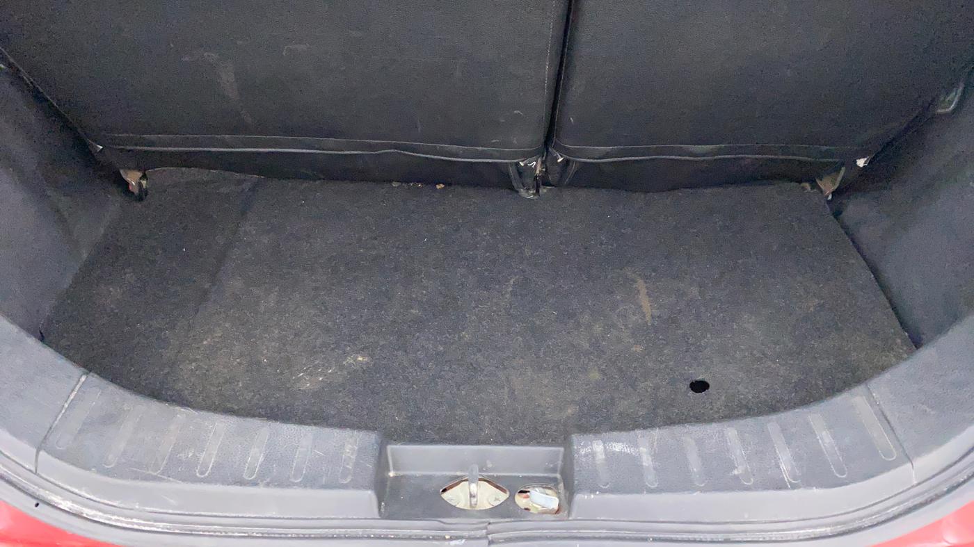 2018 Maruti Wagon R 1.0 VXI, Petrol, Manual, 64,336 km, Boot Inside