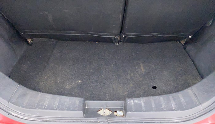 2018 Maruti Wagon R 1.0 VXI, Petrol, Manual, 64,336 km, Boot Inside
