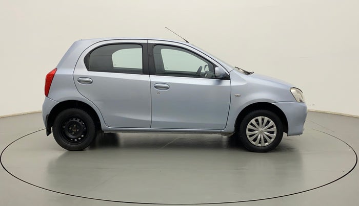 2012 Toyota Etios Liva G, Petrol, Manual, 32,848 km, Right Side View