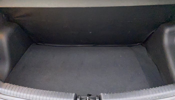 2013 Hyundai Grand i10 ASTA 1.2 VTVT, Petrol, Manual, 41,991 km, Boot Inside