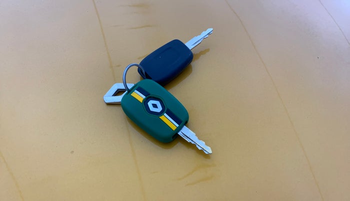 2023 Renault Kwid CLIMBER AMT 1.0, Petrol, Automatic, 19,783 km, Key Close Up