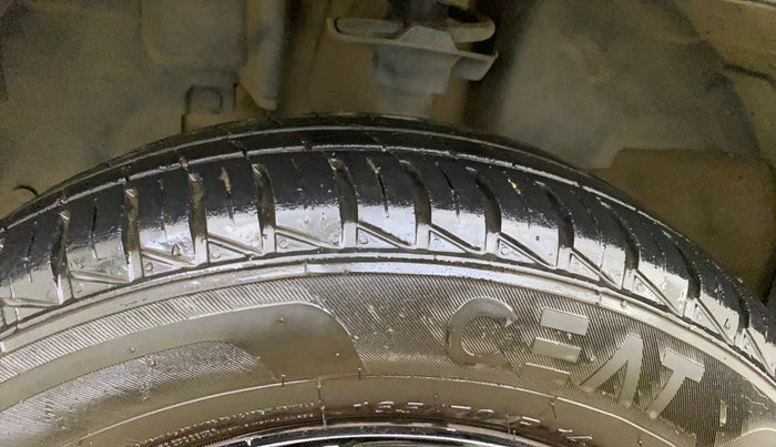 2023 Renault Kwid CLIMBER AMT 1.0, Petrol, Automatic, 19,783 km, Left Front Tyre Tread