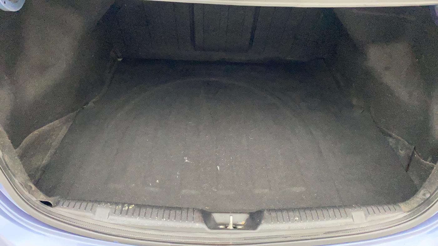 2013 Hyundai New Elantra 1.8 SX AT VTVT, Petrol, Automatic, 85,465 km, Boot Inside