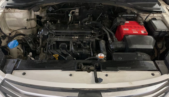 2015 Hyundai Creta SX PLUS 1.6 PETROL, Petrol, Manual, 1,00,773 km, Engine View