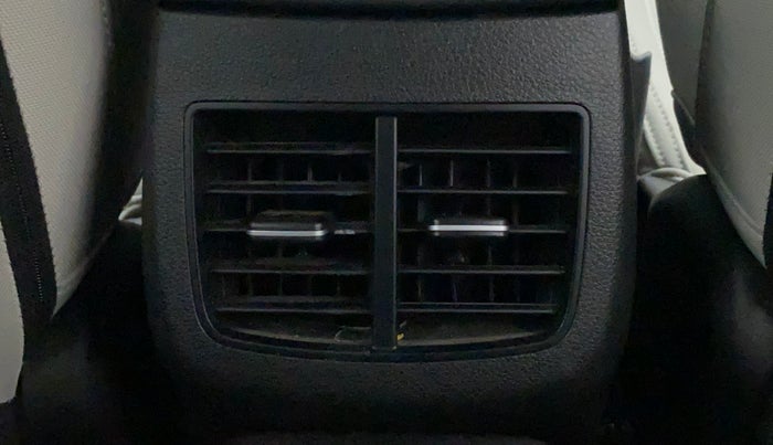 2023 KIA SELTOS HTK PLUS 1.5 IMT, Petrol, Manual, 10,629 km, Rear AC Vents