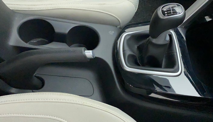 2023 KIA SELTOS HTK PLUS 1.5 IMT, Petrol, Manual, 10,629 km, Gear Lever
