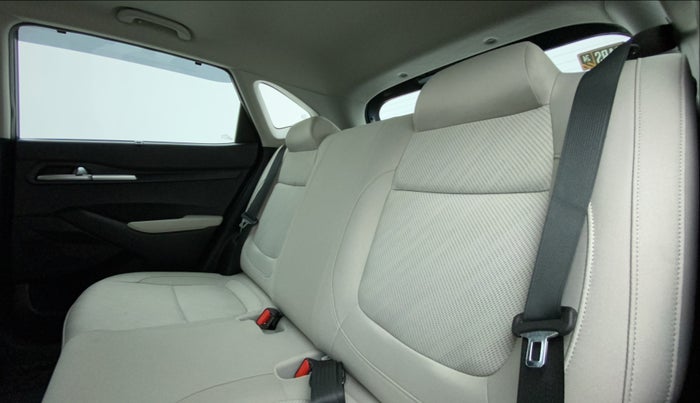 2023 KIA SELTOS HTK PLUS 1.5 IMT, Petrol, Manual, 10,629 km, Right Side Rear Door Cabin