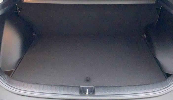 2023 KIA SELTOS HTK PLUS 1.5 IMT, Petrol, Manual, 10,629 km, Boot Inside