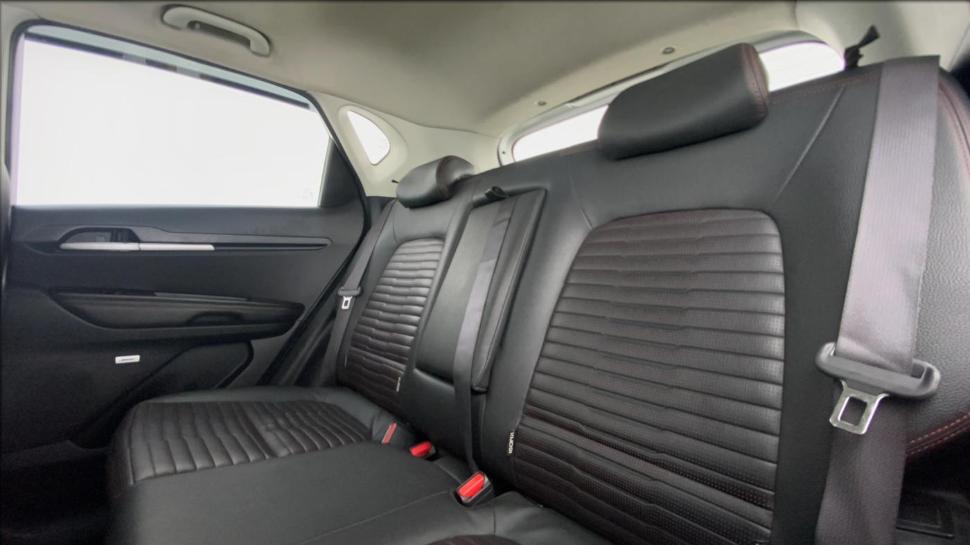 2020 KIA SONET GTX PLUS 1.5D  AT, Diesel, Automatic, 57,424 km, Right Side Rear Door Cabin